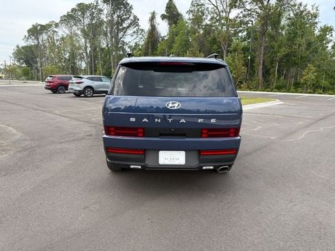 Used 2025 Hyundai Santa Fe SEL FWD image 4