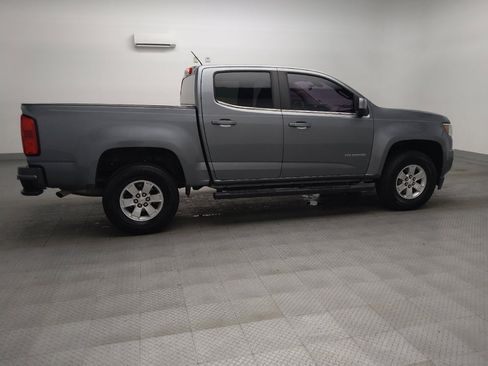 Used 2018 Chevrolet Colorado W/T w/ WT Convenience Package RWD image 10