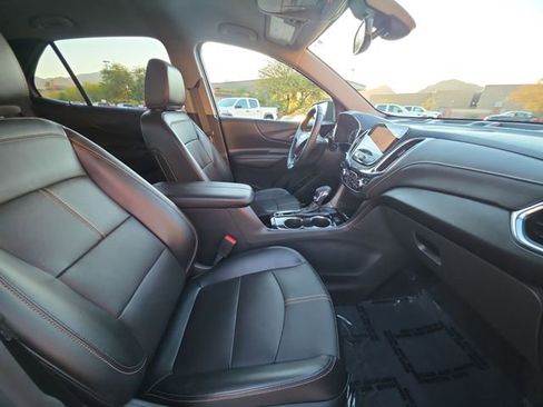 Used 2023 Chevrolet Equinox Premier image 28