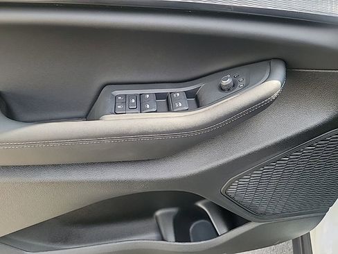 New 2025 Jeep Grand Cherokee 4WD image 11