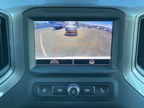 Used 2025 Chevrolet Silverado 1500 Custom image 18