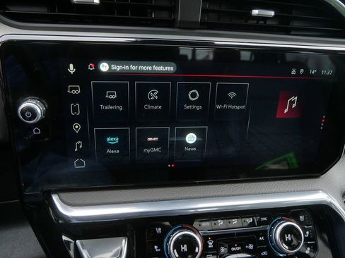 Certified 2025 GMC Sierra 3500 Denali w/ Technology Package image 32