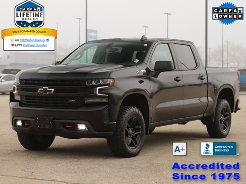 Used 2019 Chevrolet Silverado 1500 LT Trail Boss image 3