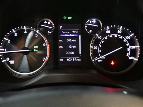 Used 2021 Lexus GX 460 Premium w/ Accessory Package AWD/4WD image 46