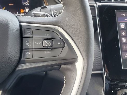 Used 2024 Jeep Grand Cherokee Altitude AWD/4WD image 17