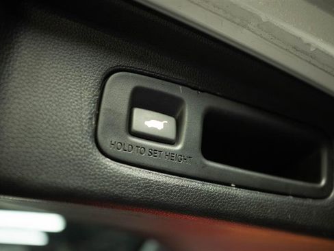 Used 2023 Honda CR-V Sport Touring image 8