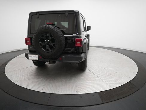 Used 2019 Jeep Wrangler Unlimited Sahara w/ Quick Order Package 24M Moab image 34