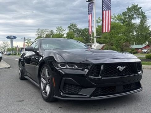 Used 2024 Ford Mustang GT Premium RWD image 5