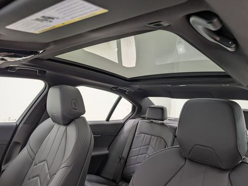 New 2026 BMW 530i xDrive w/ M Sport Package AWD/4WD image 16