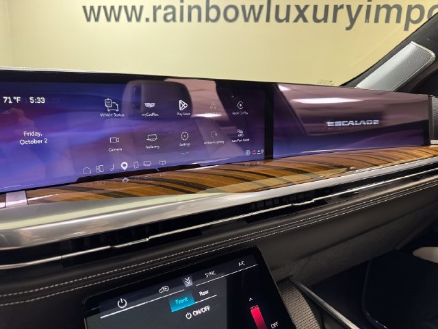 Used 2026 Cadillac Escalade Platinum Luxury w/ LPO, Floor Liner Package AWD/4WD image 15