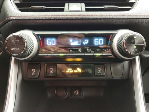 Certified 2023 Toyota RAV4 SE image 64