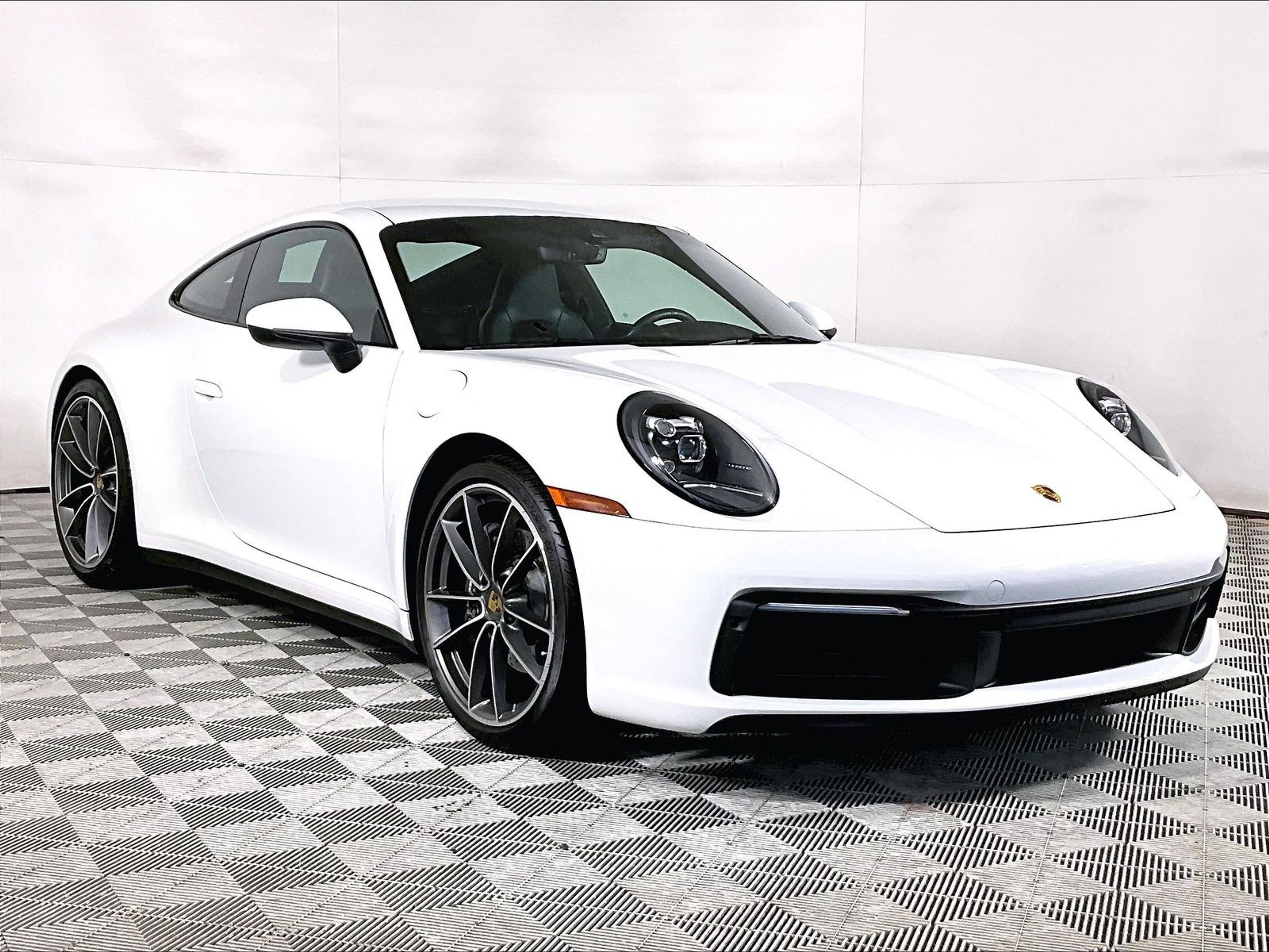 Certified 2020 Porsche 911 Carrera RWD image 7