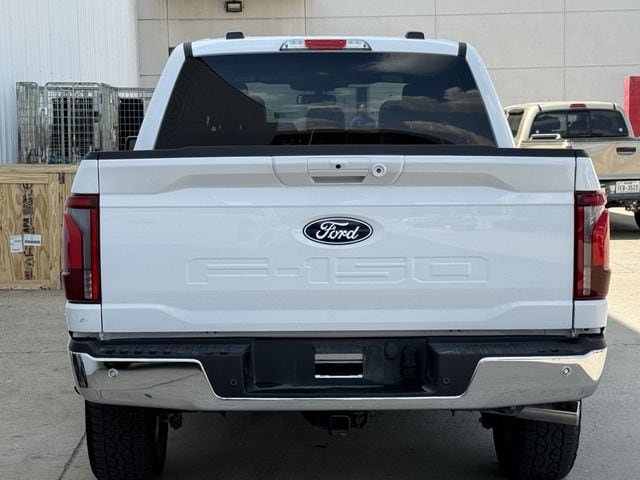 Used 2025 Ford F150 Lariat AWD/4WD image 5