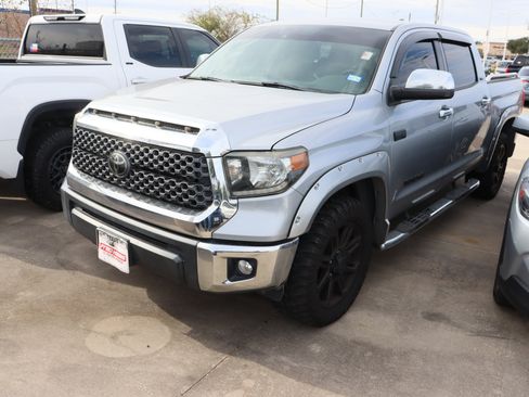 Used 2020 Toyota Tundra SR5 image 5