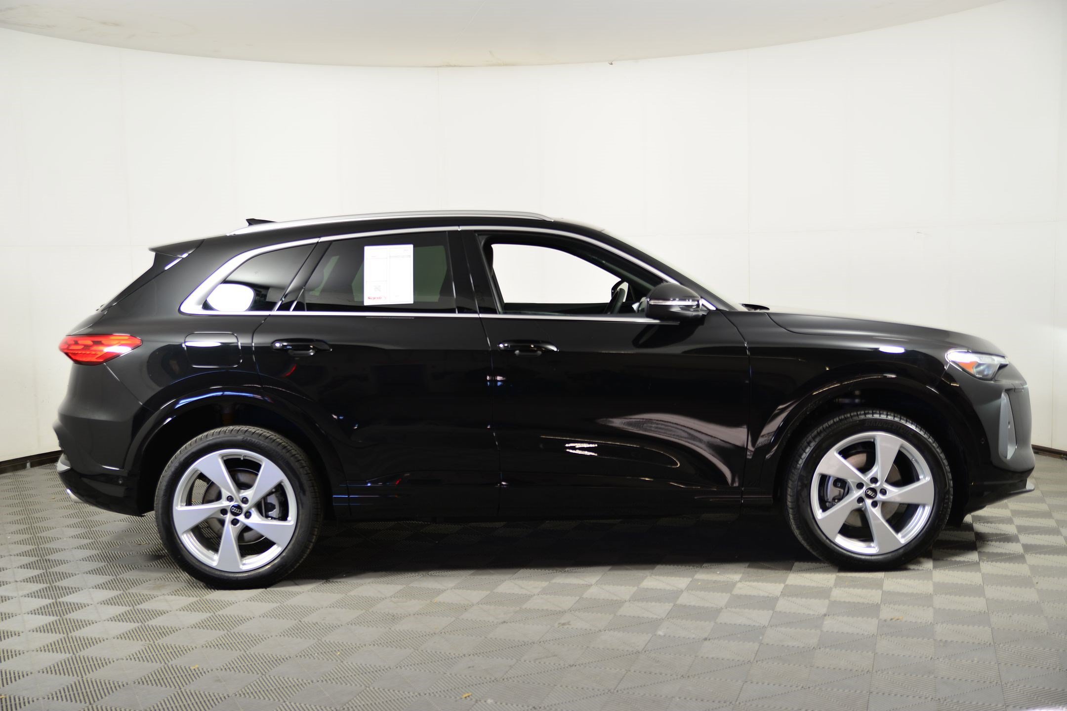 New 2025 Audi Q5 Premium Plus AWD/4WD image 7