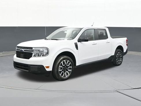 Used 2024 Ford Maverick Lariat image 4