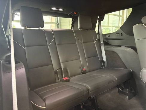 Certified 2024 Cadillac Escalade Premium Luxury w/ Performance Package AWD/4WD image 14