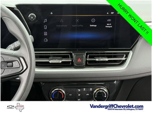 Certified 2025 Chevrolet TrailBlazer LT AWD/4WD image 16