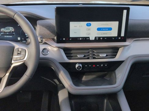 New 2026 Ford Explorer Active image 18