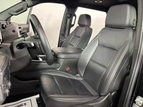 Used 2025 Chevrolet Tahoe LT AWD/4WD image 20