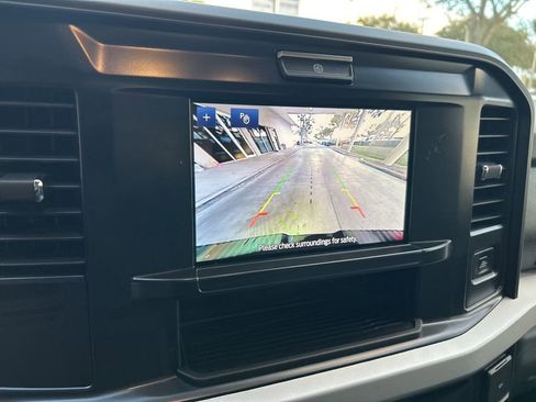 Used 2025 Ford F350 XLT image 9