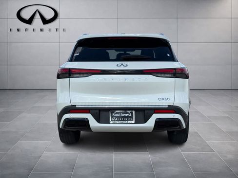 Certified 2023 INFINITI QX60 Luxe w/ Cargo Package image 4