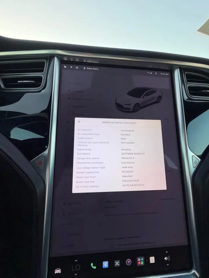Used 2016 Tesla Model S 90D AWD/4WD image 12