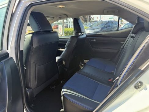 Used 2017 Toyota Corolla SE image 18