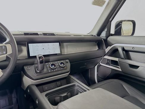 Certified 2024 Land Rover Defender 110 S image 26