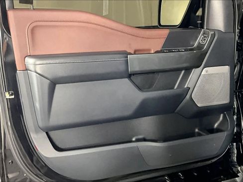 Used 2023 Ford F150 Lariat image 21