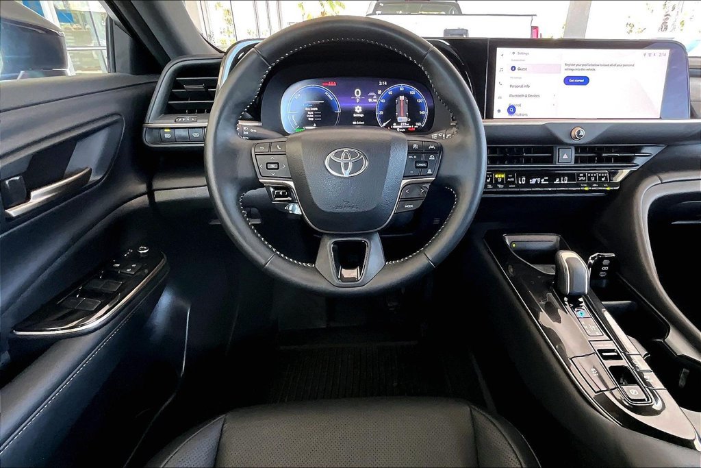 Certified 2026 Toyota Crown AWD/4WD image 8