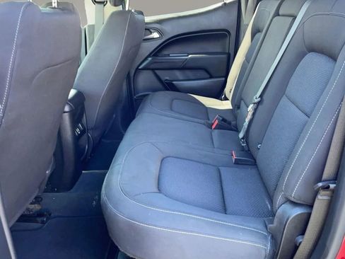 Used 2019 Chevrolet Colorado LT w/ LT Convenience Package RWD image 24