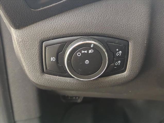 Used 2015 Ford Transit Connect XLT FWD image 11