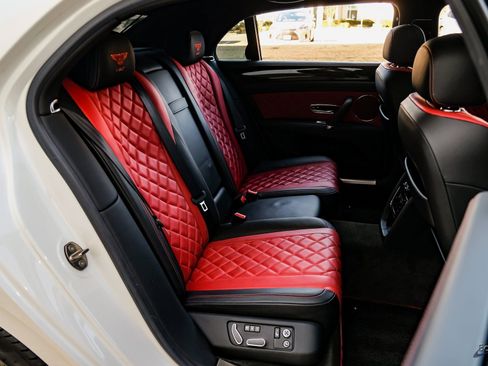 Used 2018 Bentley Flying Spur S V8 image 85