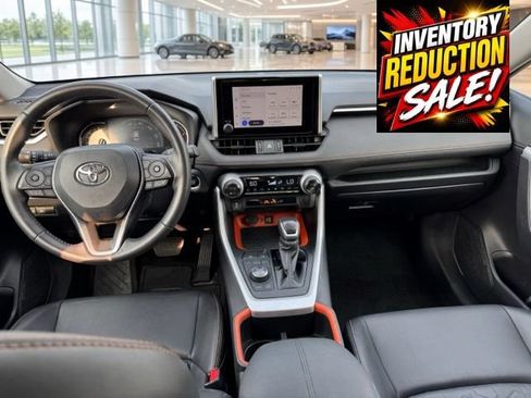 Used 2024 Toyota RAV4 Adventure AWD/4WD image 7