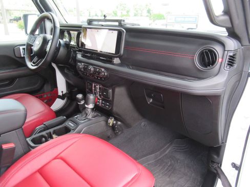 Used 2024 Jeep Wrangler Unlimited Rubicon 392 AWD/4WD image 14