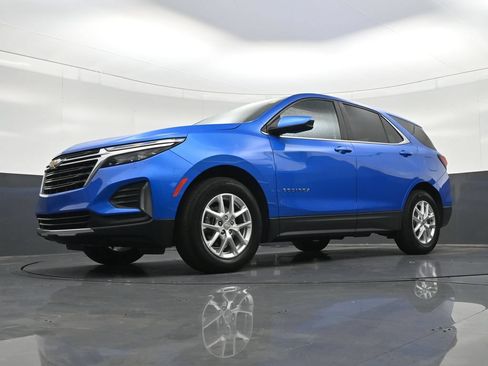 Used 2024 Chevrolet Equinox LT FWD image 23