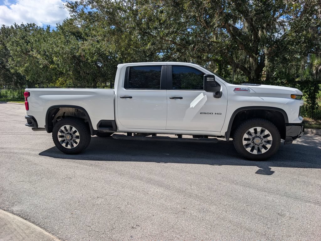 Used 2026 Chevrolet Silverado 2500 Custom w/ Custom Value Package AWD/4WD image 10