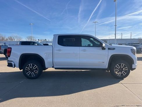 New 2026 GMC Sierra 1500 AT4 w/ AT4 Premium Package image 2
