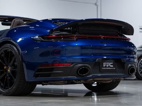 Used 2021 Porsche 911 Carrera S image 17