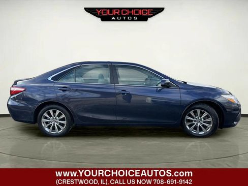Used 2015 Toyota Camry XLE image 6