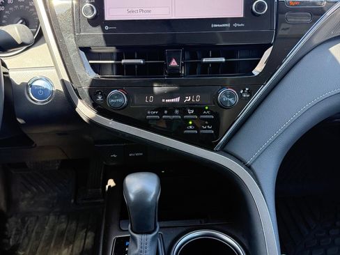 Used 2024 Toyota Camry XSE w/ Cold Weather Package FWD image 8