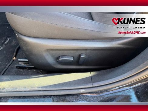 Used 2024 Nissan Altima 2.5 SV image 10