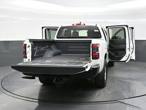 Used 2023 Nissan Frontier S w/ Tow Package AWD/4WD image 41