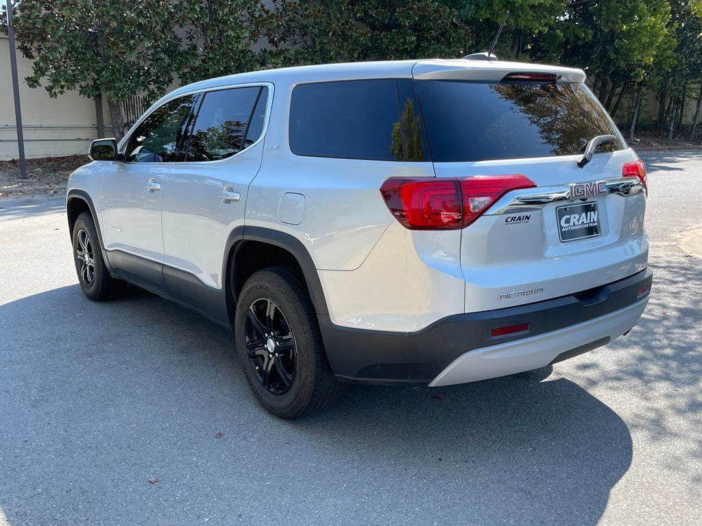 Used 2019 GMC Acadia SLE FWD image 5
