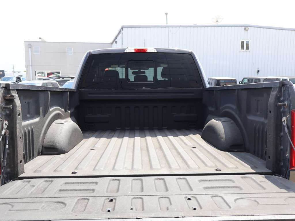 Used 2016 Ford F150 XLT w/ Equipment Group 302A Luxury AWD/4WD image 13