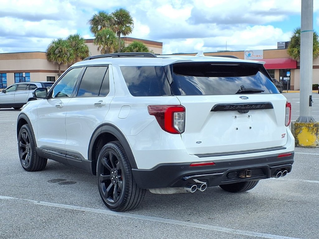 Used 2022 Ford Explorer ST w/ ST Street Pack AWD/4WD image 5