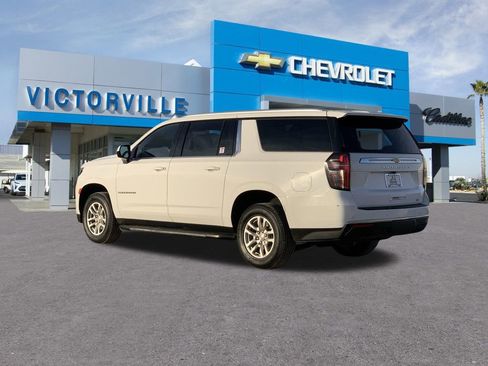 Certified 2023 Chevrolet Suburban LT image 6