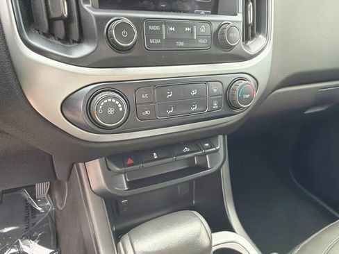 Used 2018 Chevrolet Colorado LT w/ LT Convenience Package AWD/4WD image 27