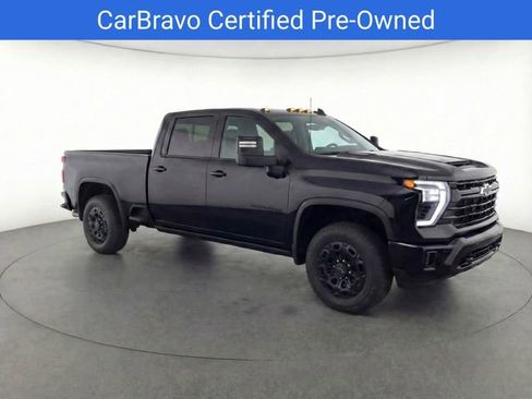 Used 2024 Chevrolet Silverado 3500 LTZ w/ LTZ Plus Package image 2